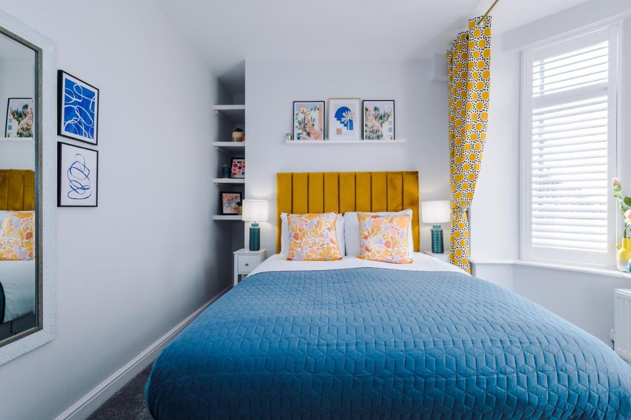 Hearsall Place Serviced Apartment *