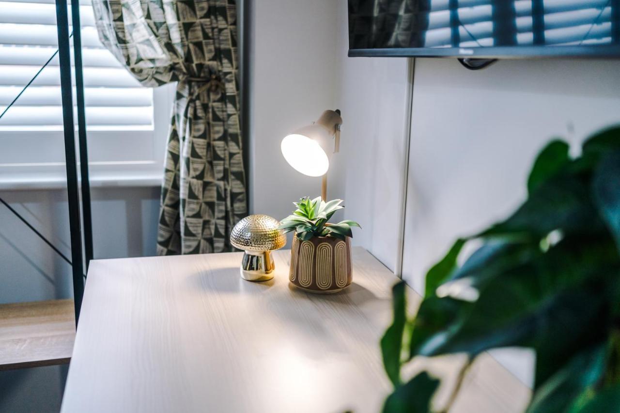 Apartment Hearsall Place Serviced